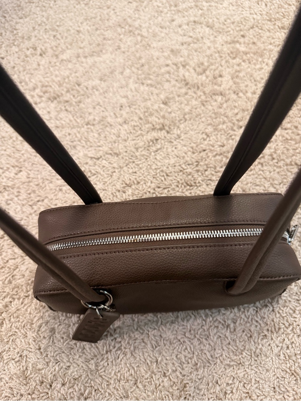 Baggu Small Brown Leather Shoulder Bag - Picture 3 of 9